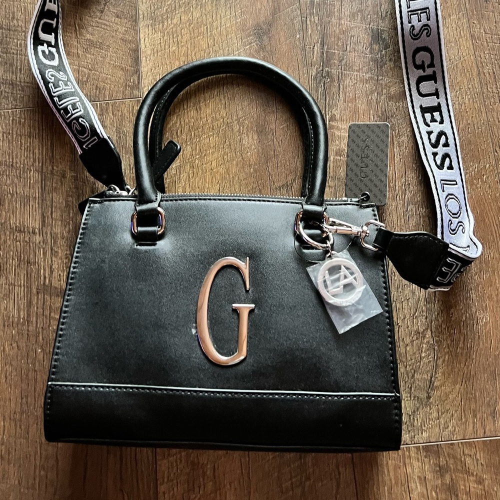 GUESS BEA 2-WAY HAND/SLING BAG